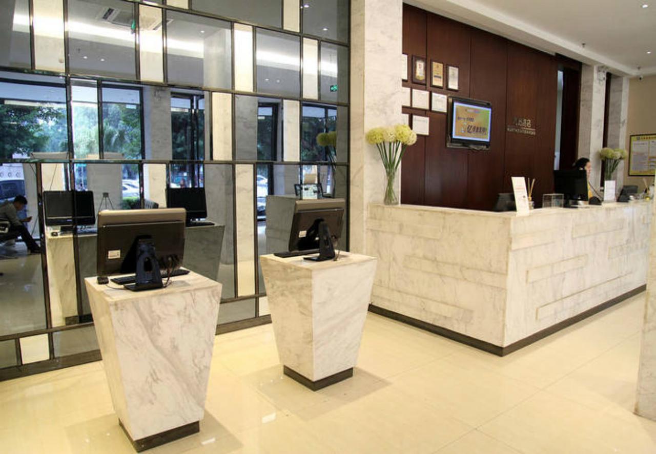 City Comfort Inn Liuzhou North Railway Station Branch Exterior photo